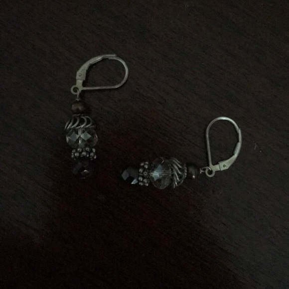 Silver and brown/champagne earrings - Picture 4 of 5